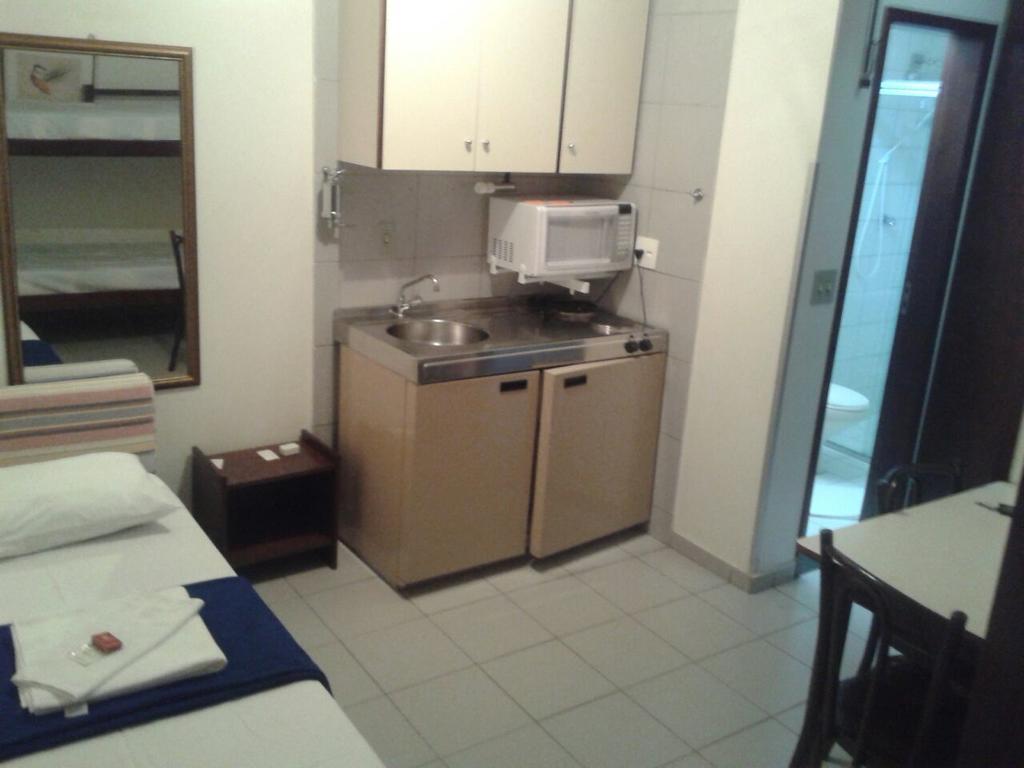 Brasilia Living Aparthotel Quarto foto